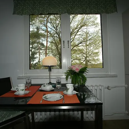 בית אירוח Zur Schoenen Aussicht