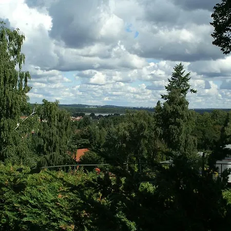 בית אירוח Zur Schoenen Aussicht שווילווזי